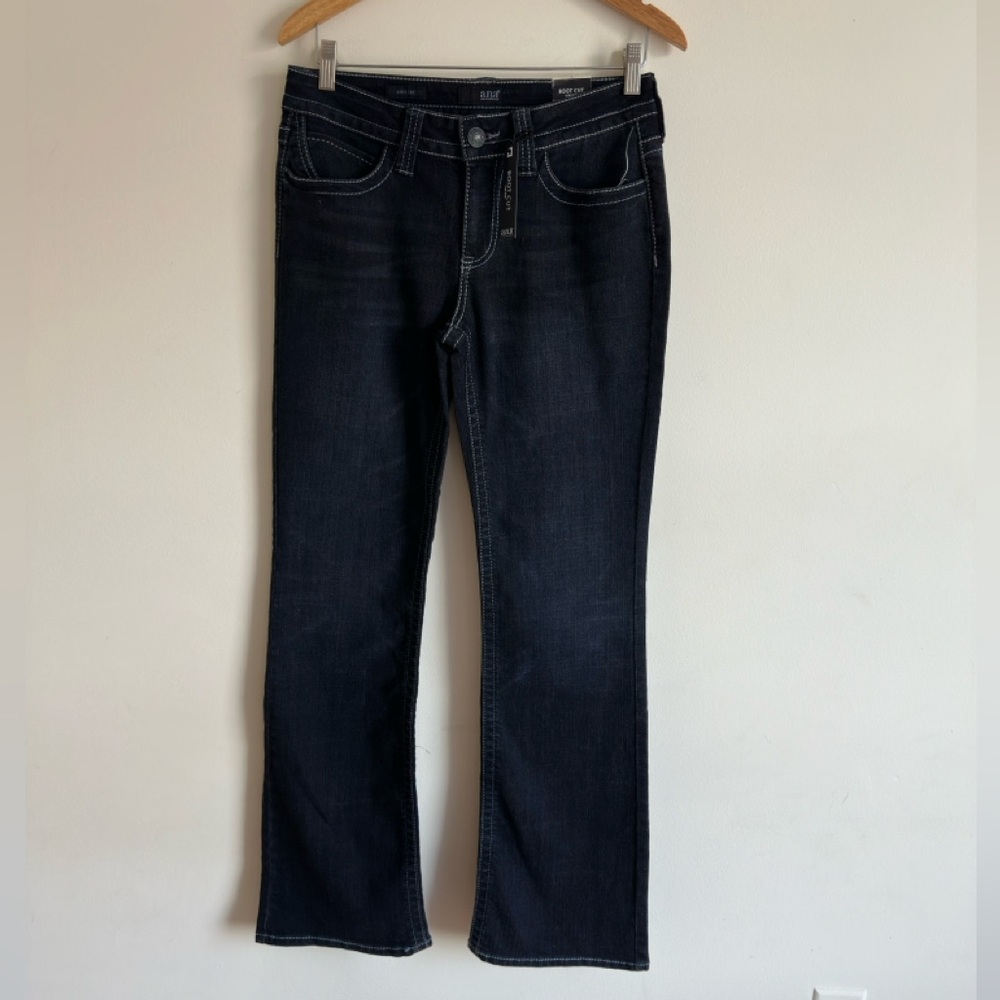 Ana || woman’s  bootcut low rise dark blue jeans size 6